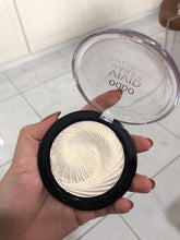 Load image into Gallery viewer, ODBO Vivid Baked Highlighter